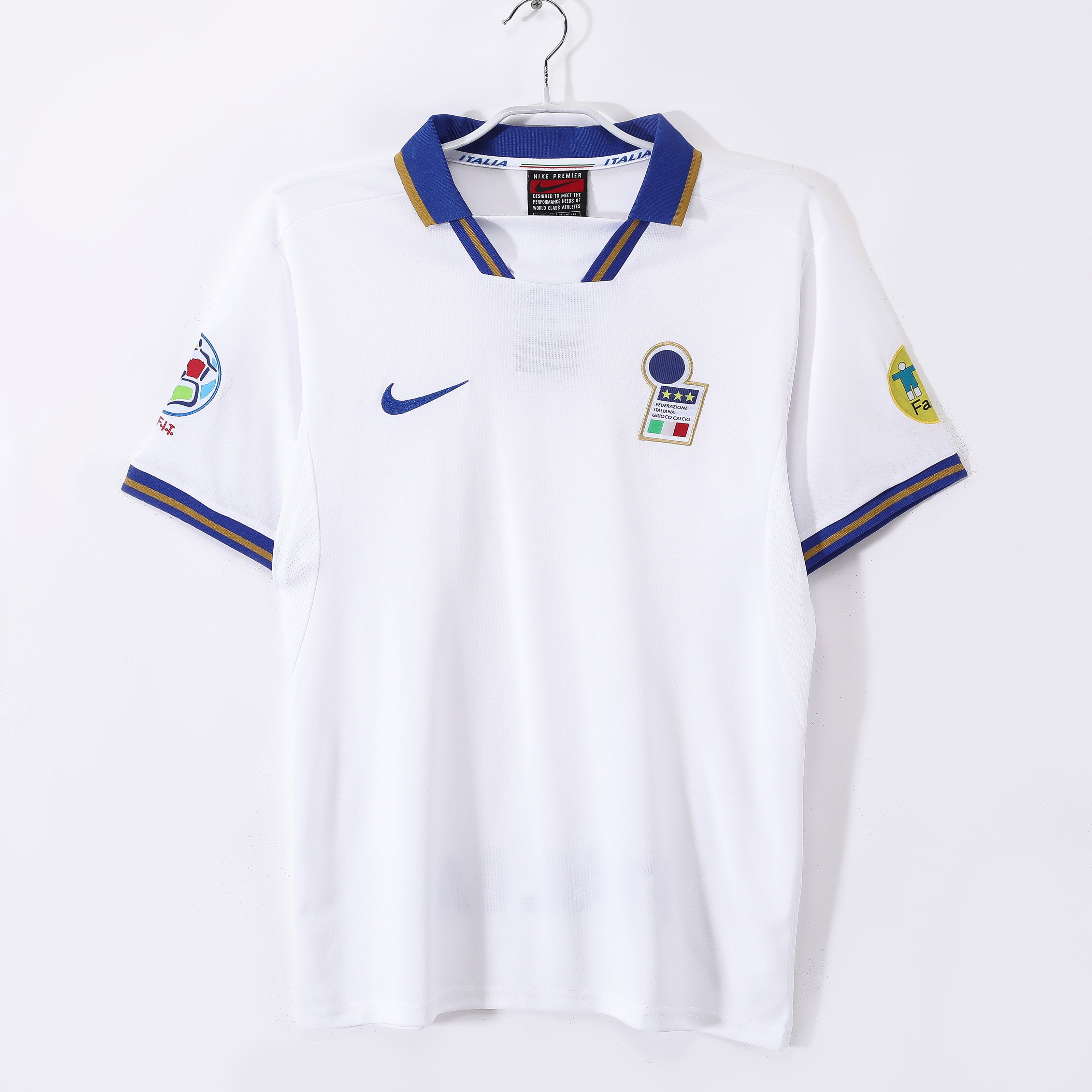 Italy 1996 Retro Away