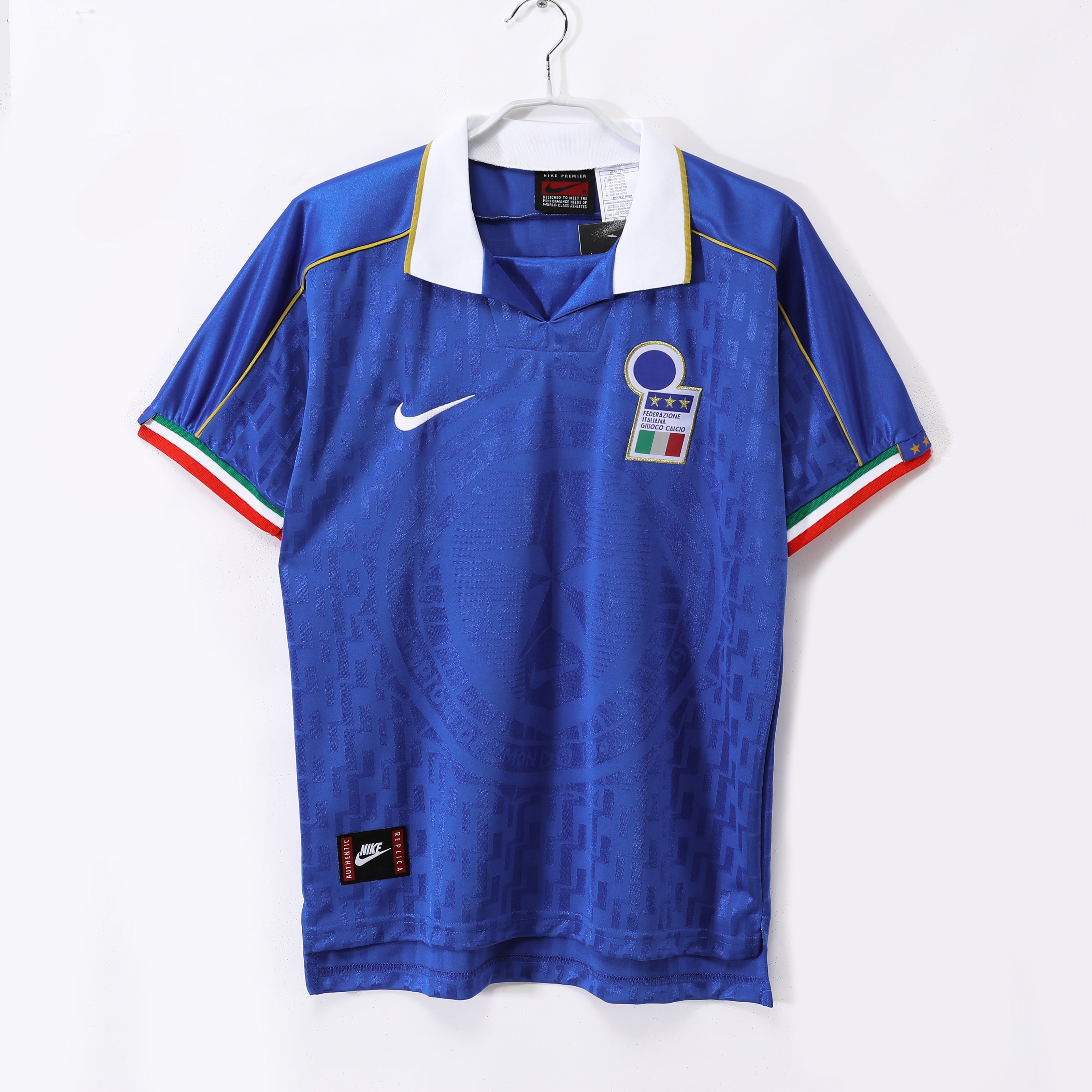 Italy 1995 Retro