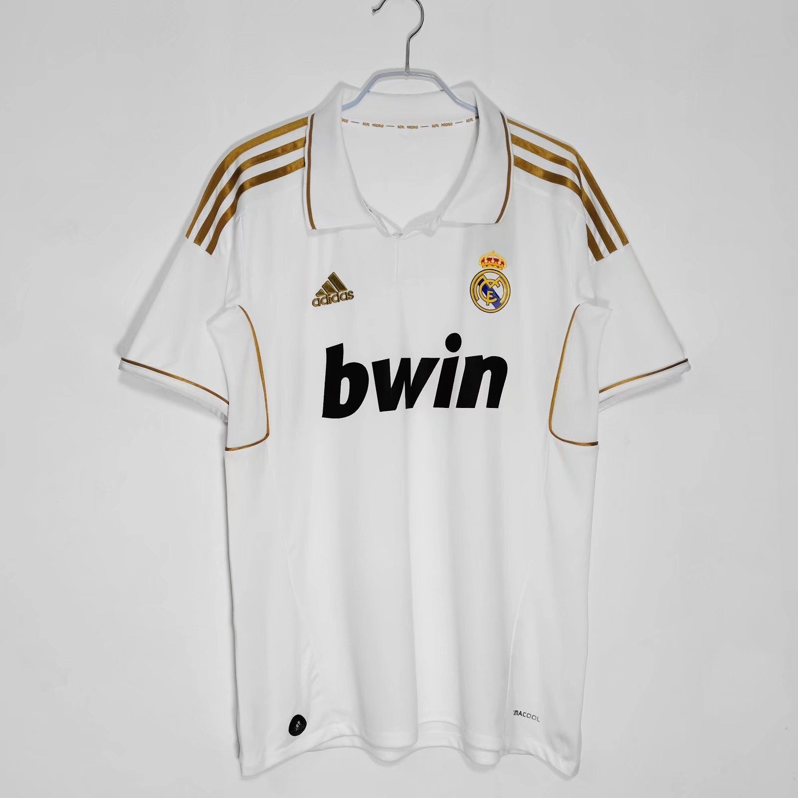 True 2011 Retro